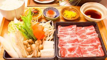 食事・飲み物 / 5