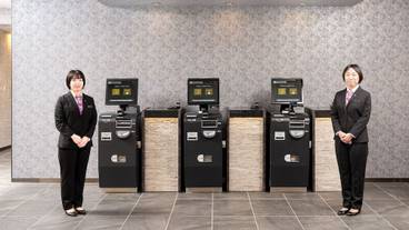 チェックイン / チェックアウト キオスク / 1