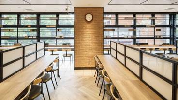 朝食スペース / 16