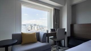 スタンダード ルーム シングルベッド 2 台 (High Floor)