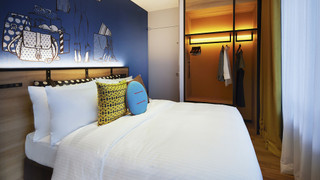 スタジオ (Double)