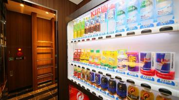 自動販売機 / 8