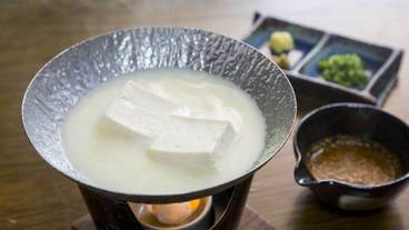 食事・飲み物 / 3