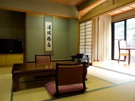 犬鳴山グランドホテル紀泉閣 / 4