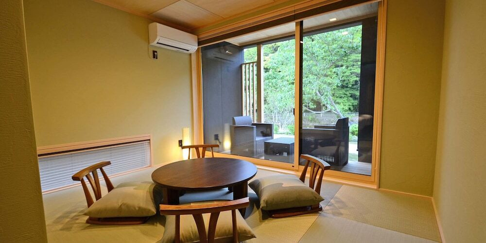 客室リビング②