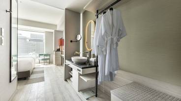 スーペリアツイン 優スタンダードフロア クローク / 2