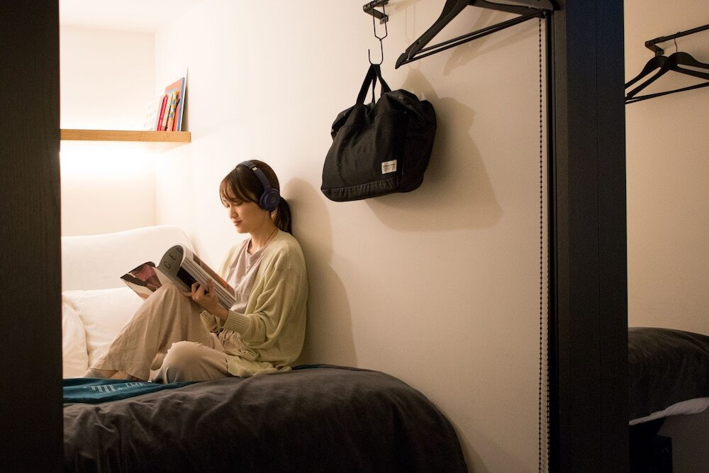 進化する!おしゃれなカプセルホテル3924821