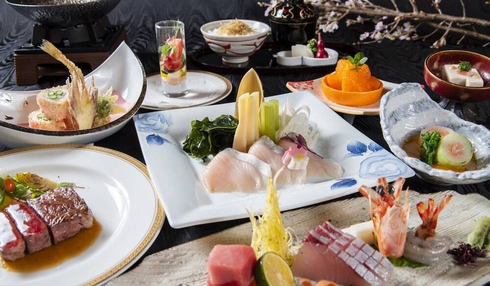 夕食／会席料理一例 / 1