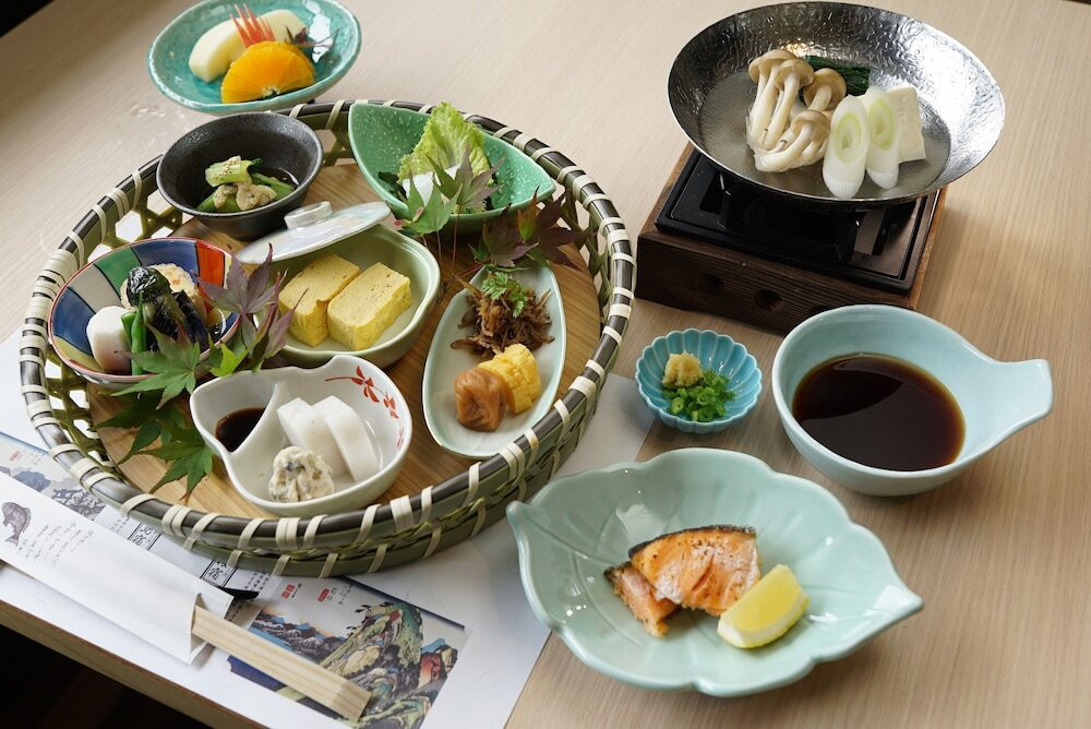 朝食