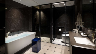 デラックス スタジオ