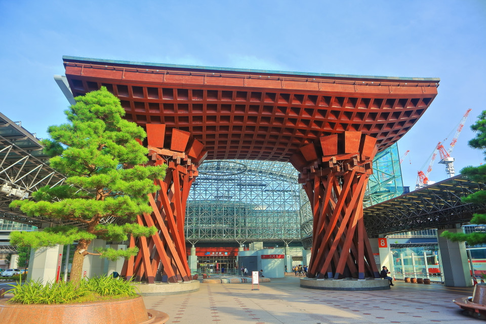 金沢駅 鼓門