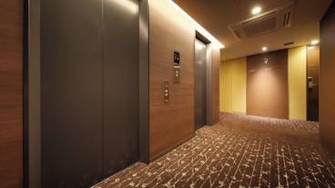 エレベーター / 1