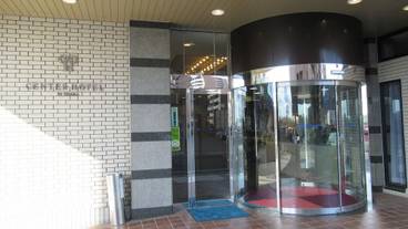 施設の入り口 / 10