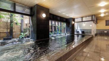 屋内スパ浴槽 / 3