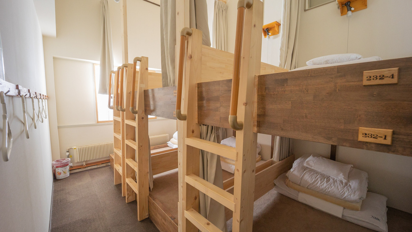 もともとは立山黒部アルペンルートの山小屋でした4063916