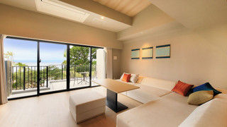 ForestWing (Sea Side)