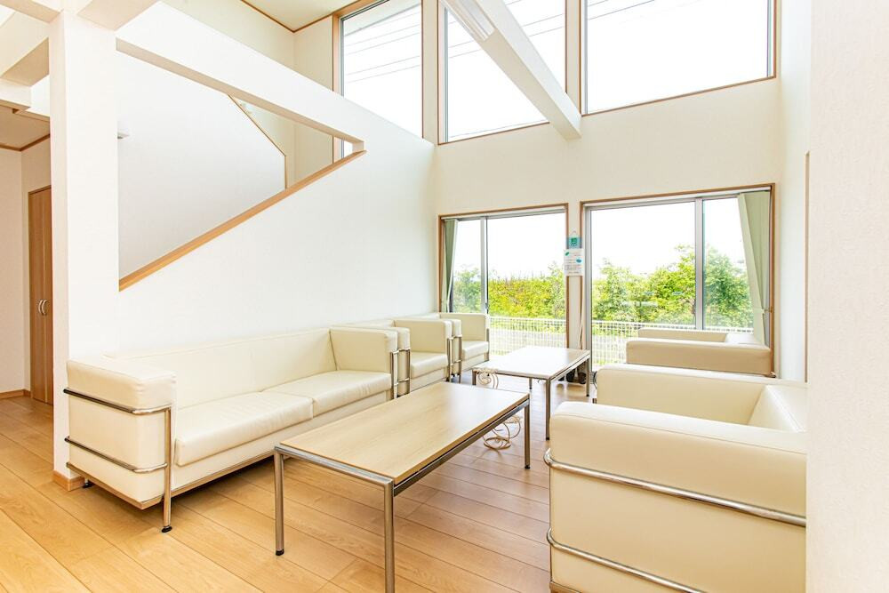 ロビー応接スペース