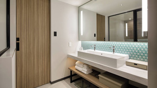 スイート ダブルベッド 2 台 禁煙 シティビュー