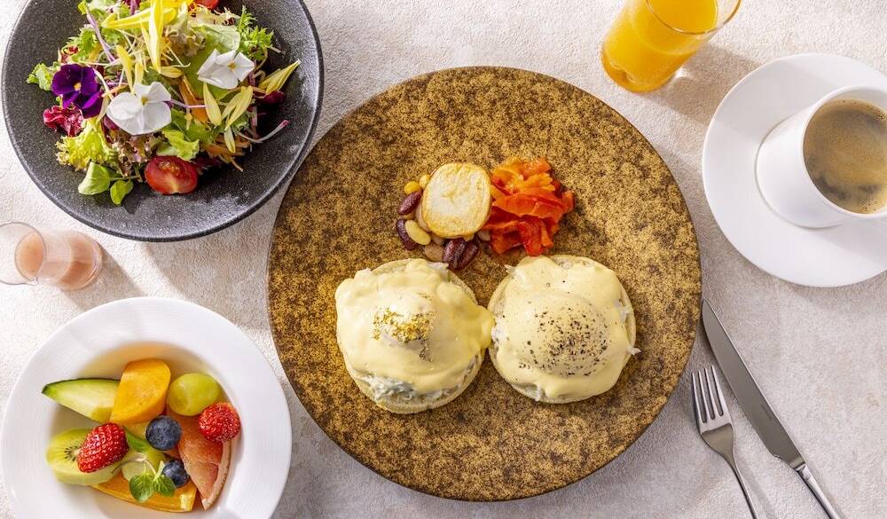 景色と共に朝食を堪能 / 2