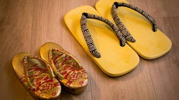 内部エントランス / 2