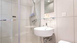 Area F ツイン 禁煙