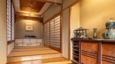 施設の入り口 / 6