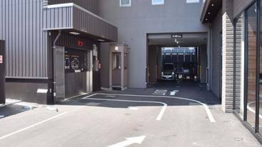 施設内の設備 / 17