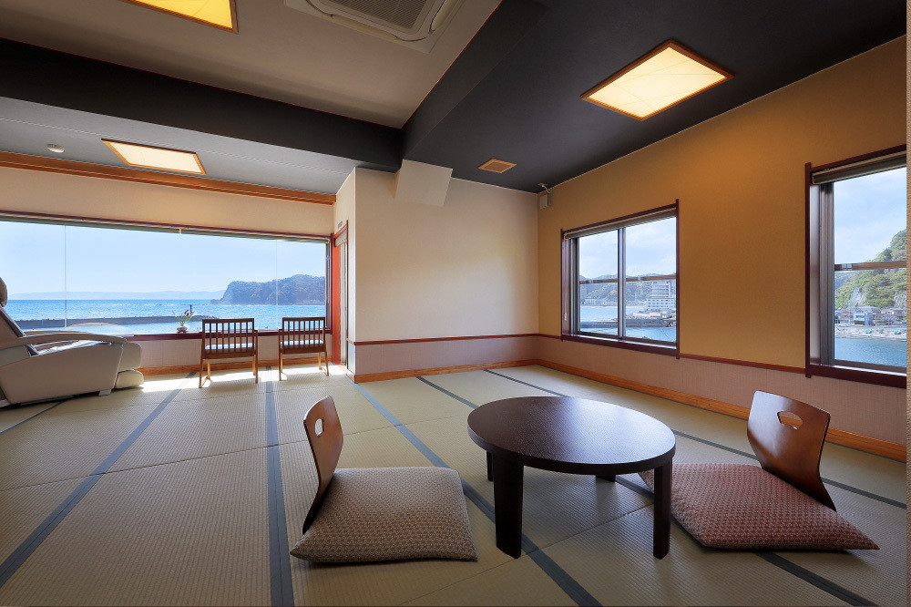 最上階の貸切展望露天風呂で、海を見ながらゆったりと3995227