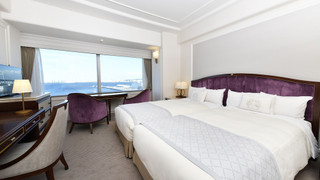 [チェックイン15：00]  ベイフロントハリウッドツイン 禁煙