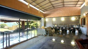 屋内スパ浴槽 / 3