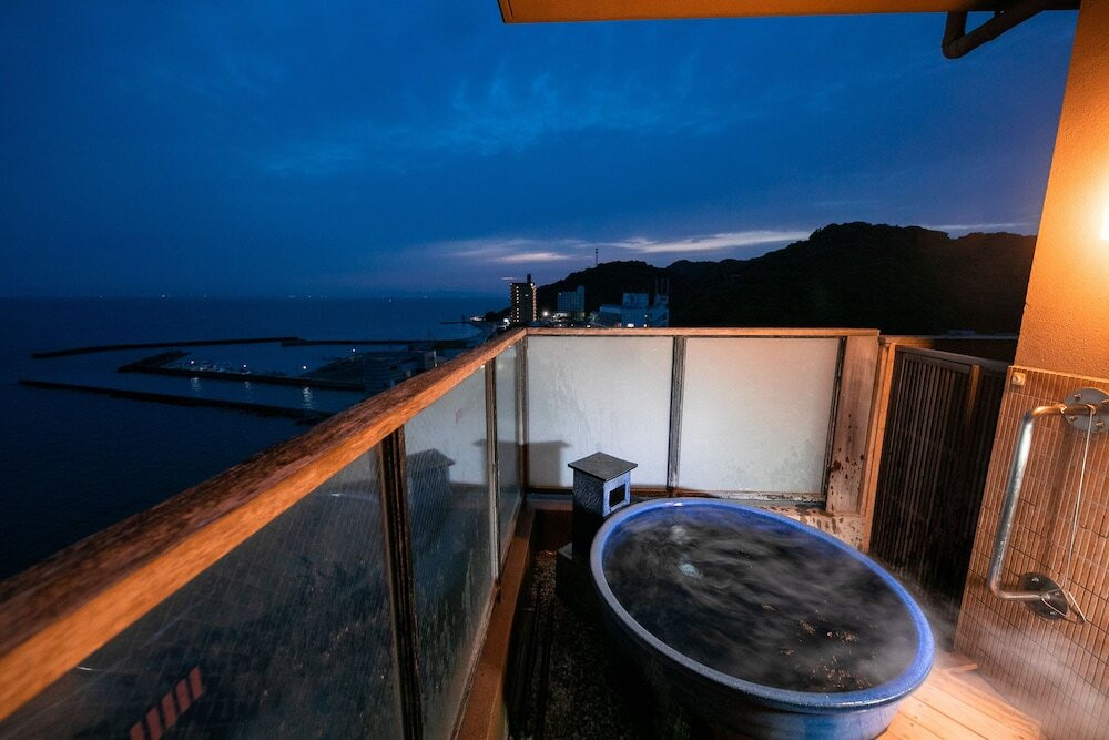 知多半島の絶景とカップル