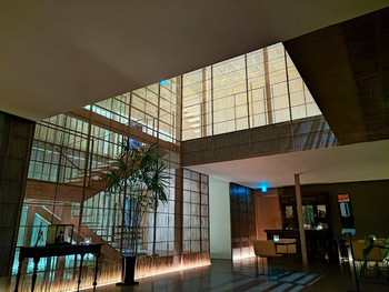 スタイリッシュで近代的な和風建築が魅力！「銀山温泉 旅館藤屋」3428004