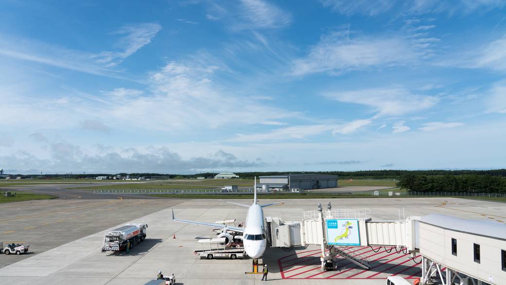 三沢空港 / 2