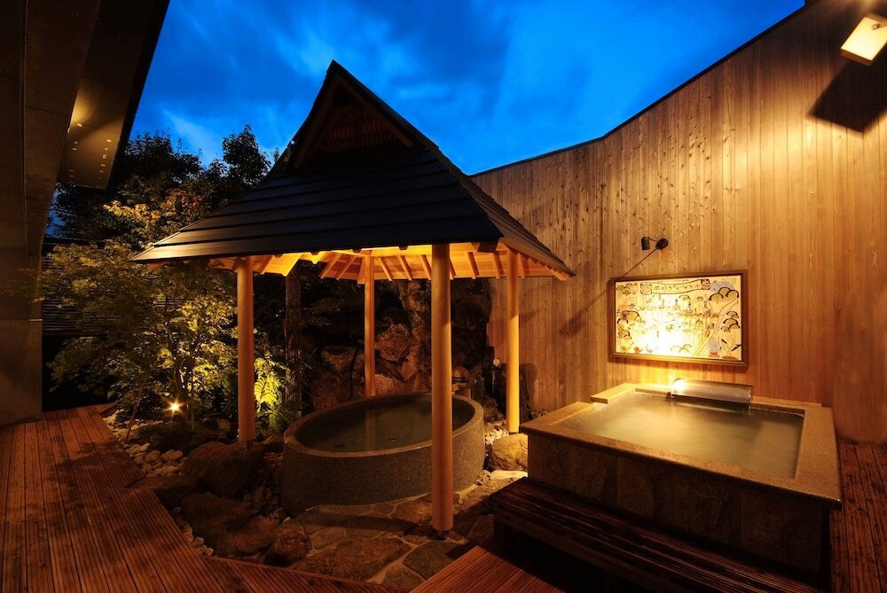 幻想的なかがり火を望むロビーラウンジでゆったり♡館内ステイが楽しめる宿3494559