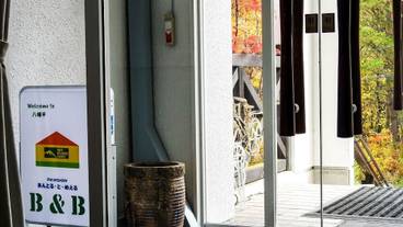 内部エントランス / 2