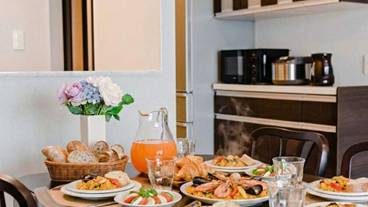 食事・飲み物 / 2