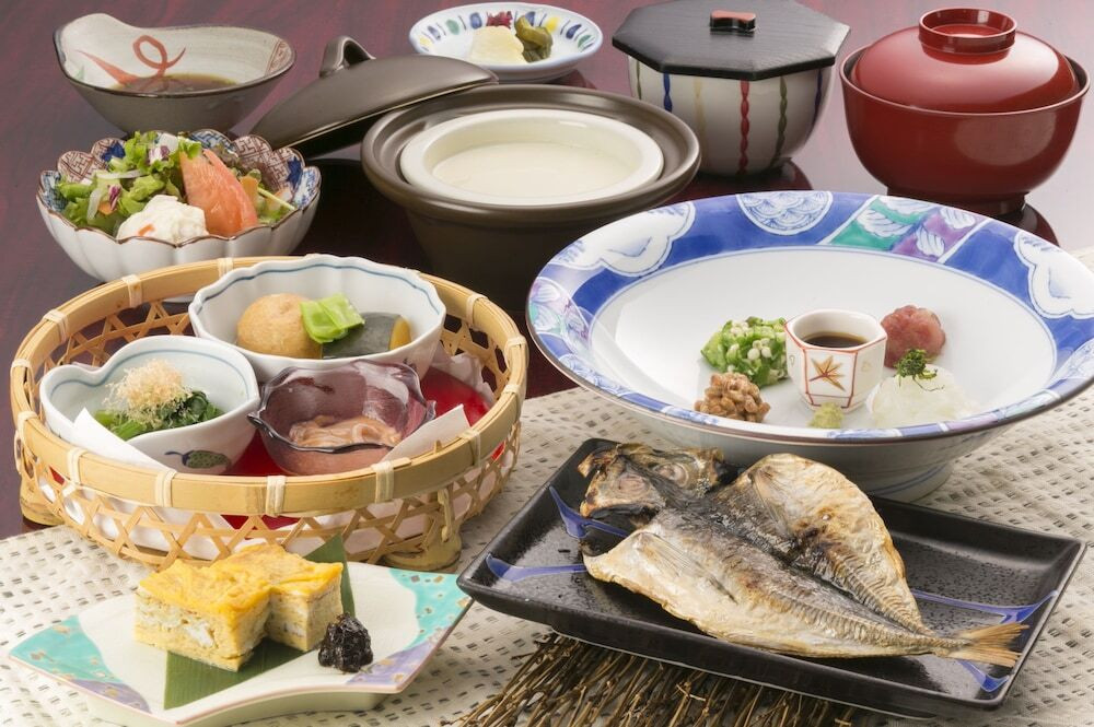 熱海温泉 ホテル貫一(アタミオンセン ホテルカンイチ) / 4