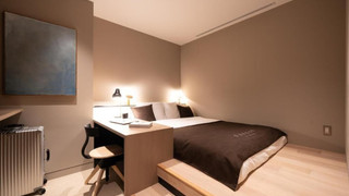 ダブルルーム クイーンベッド 1 台 (禁煙)