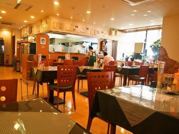 「グリル一平 新開地本店」内観 1171567 店内