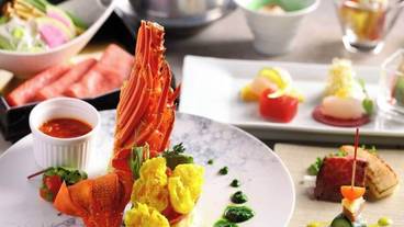 食事・飲み物 / 24