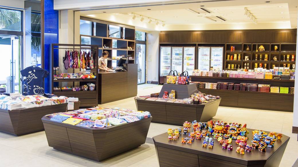 スーベニアショップ / 3