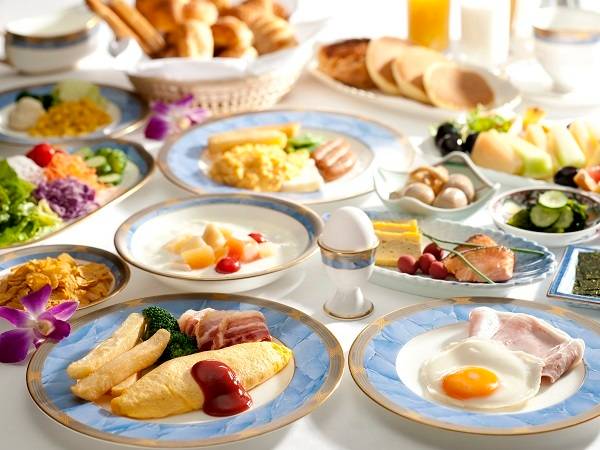 和も洋も楽しめる
ホテルメイドの朝食 / 1