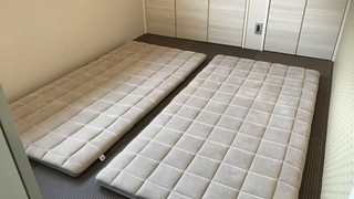 ファミリー アパートメント3階