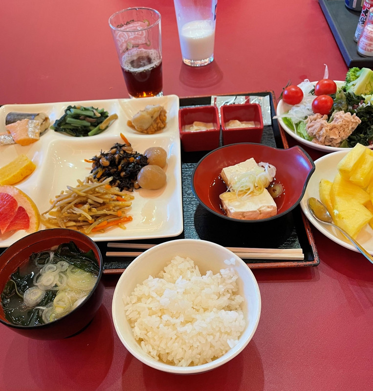 朝食は普通なんだけど