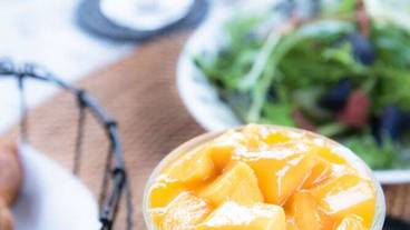 食事・飲み物 / 11