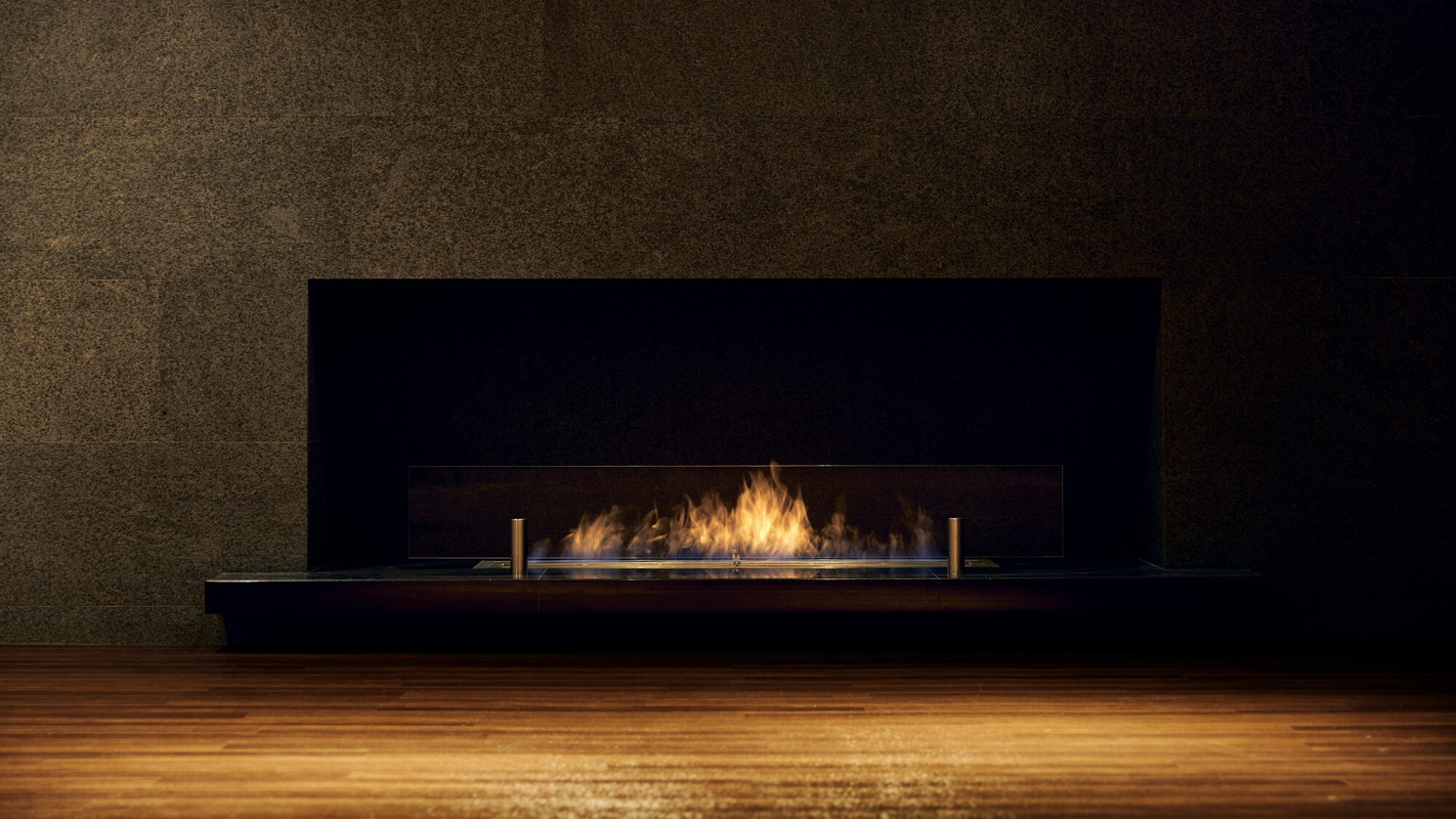 ライブラリーラウンジの暖炉