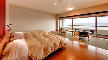 錦江湾を望むロケーション自慢の宿で2人だけの時間を3977610