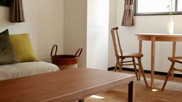 客室内のダイニングエリア / 29