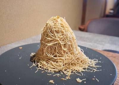 和栗専門 紗織