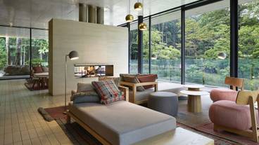 フロントロビー / 1